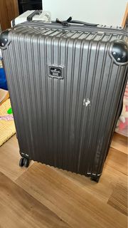 （分類：）位於 。 由 karlyay 提交（商品編號 1367188715，圖片 1）。簡介： 。
