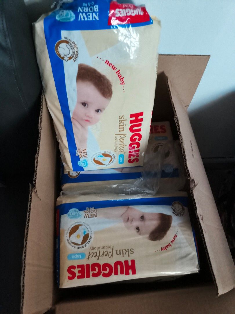 Huggies NB diapers /pack (Category: Baby Toiletries & Grooming) located in Quezon City. Submitted by phen024 (Listing ID 1364544927, Image 1). Description: i have 8packs of huggies newborn diapers left.. my LO just changed into small size of diapers. please send a message if interested. the first one nabawasan na po... php200 nlng po ito bukas na.. mop GCASH. no COD only delivery. or pick up. location : singgalong manila.