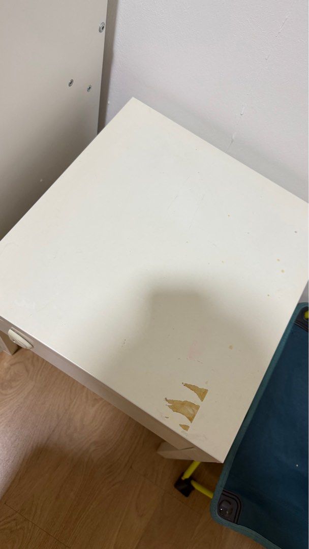 Ikea side table (Category: Tables & Sets) located in Kuala Lumpur. Submitted by goshh (Listing ID 1367157586, Image 3). Description: .