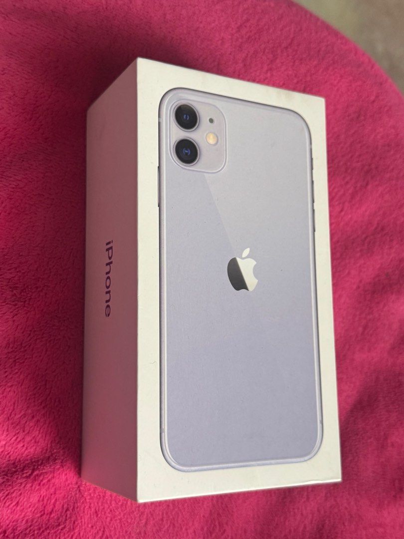Iphone 11 box (Category: iPhone 11 Series) located in Makati City. Submitted by pink.velvet (Listing ID 1367184735, Image 1). Description: .