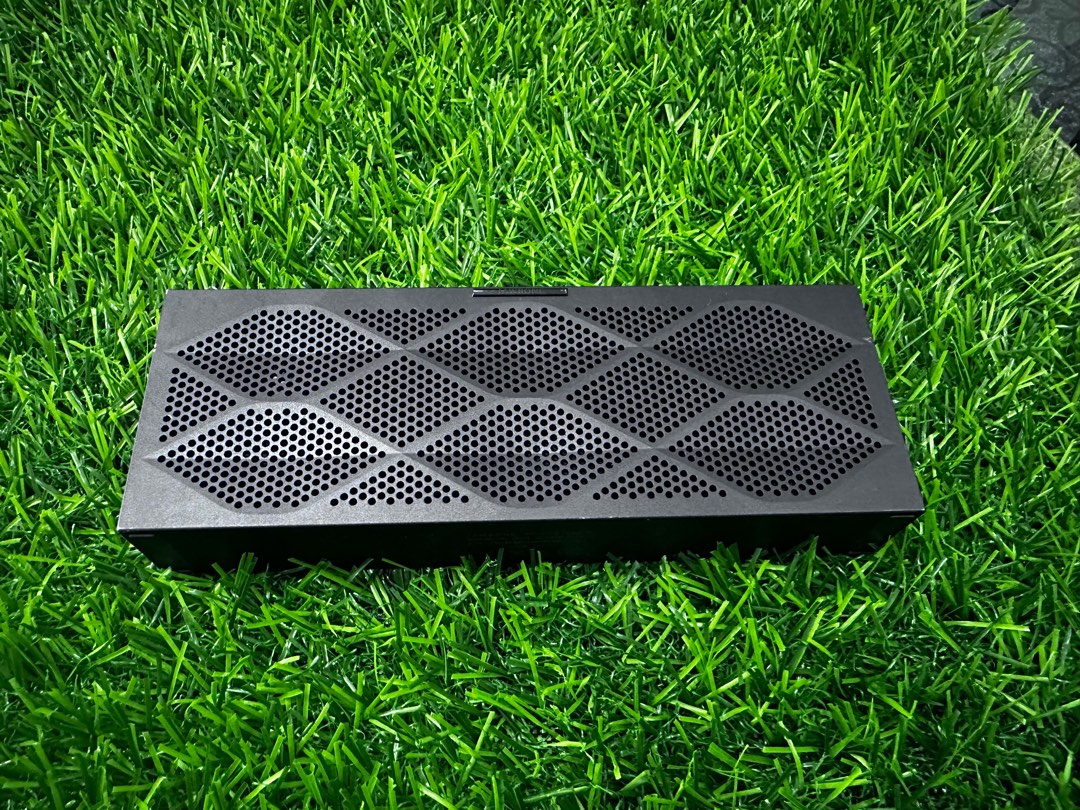 Jawbone Mini Jambox wireless Bluetooth speaker, Audio, Soundbars ...
