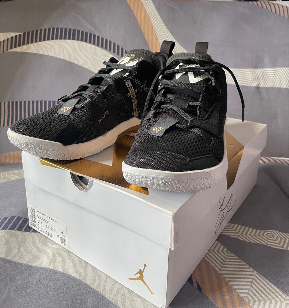 Jordan Why Not Zero .4 PF (Westbrook) (Category: Sneakers) located in Santa Rosa. Submitted by odepangilinan (Listing ID 1367253974, Image 1). Description: Jordan Why Not Zero .4 PF (Westbrook) Men’s Size 9.5 US RARE Slightly Used With yellow stain in the sole, front area.