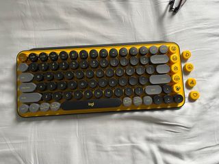 (Category: ) located in . Submitted by Thion (Listing ID 1367173942, Image 1). Description: .