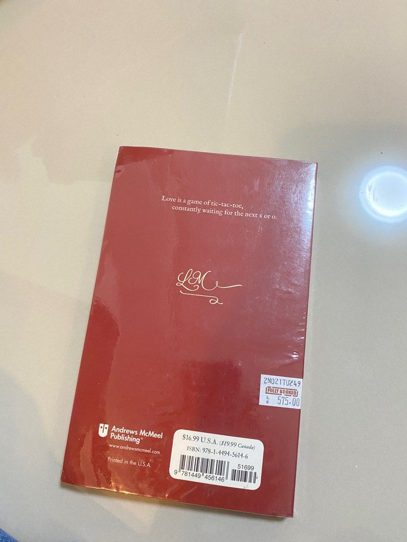 Love and Misadventures (By: Lang Leav) (Category: Storybooks) located in Digos. Submitted by nickynickkk (Listing ID 1367175303, Image 2). Description: Like new, read once🤍 Bought from Fully booked Price is slightly negotiable 💵.