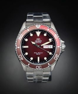 (Category: ) located in . Submitted by notorious_watches (Listing ID 1367268397, Image 1). Description: .