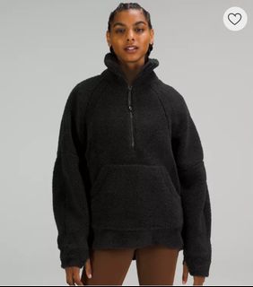 (Category: ) located in . Submitted by wear.wares (Listing ID 1367267335, Image 1). Description: .