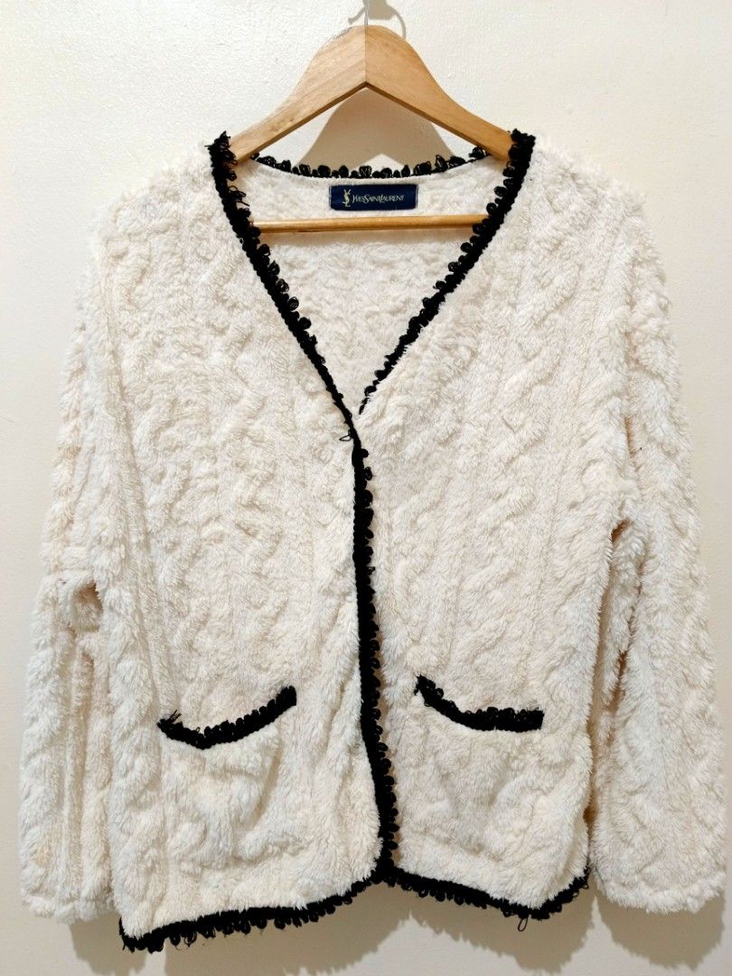 M-L / YSL SOFT CARDIGAN LONGSLEEVES (Category: Coats, Jackets and Outerwear) located in Mandaluyong City. Submitted by uniqueitems77 (Listing ID 1367190370, Image 2). Description: 🔥READ BEFORE INQUIRING🔥 ⚠️NO DEPOSIT, NO MINE POLICY ⚠️FIRST PAY,FIRST SERVE BASIS ⚠️ ITEM RESERVATION 50 PESOS DEPOSIT ⚠️U.S ,JAPAN,AND EUROPEAN SURPLUS ITEMS ✅CONDITION ( as SURPLUS) : 10/10 ✅COLOR: CREAM ✅COLOR RATE: 10/10 ✅ISSUES: NONE ✅NEEDS WASH ☎️ 09926612644 o