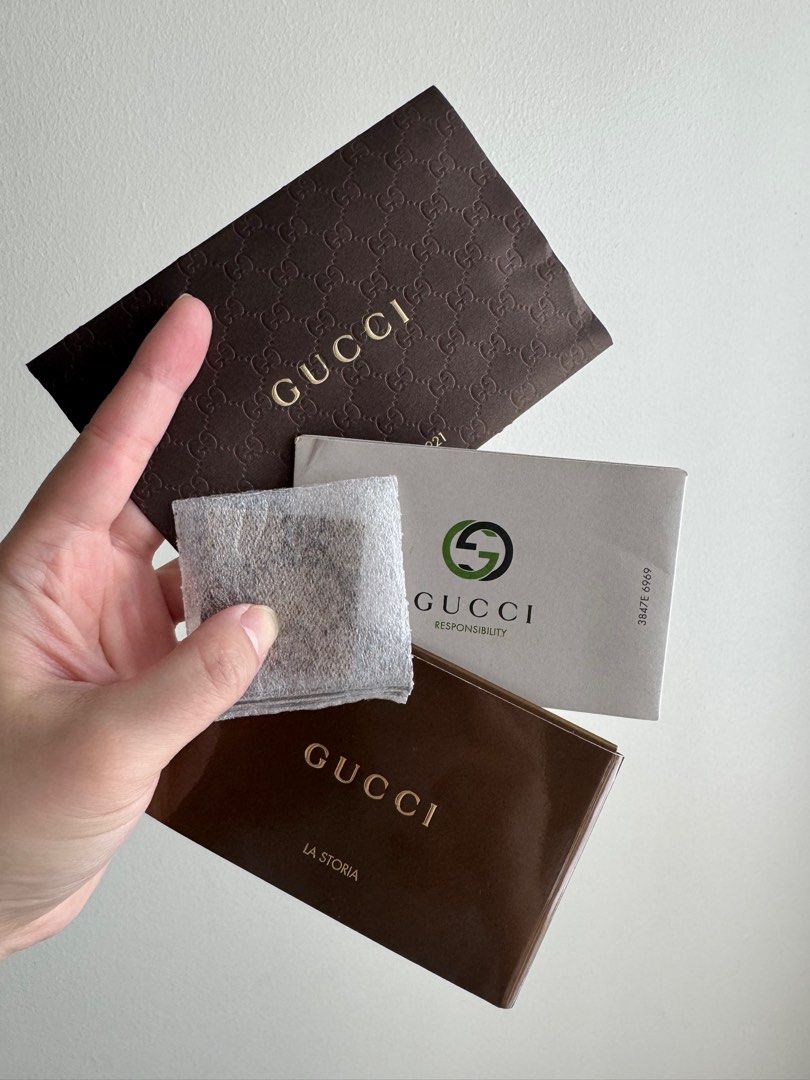 Pre-loved Authentic Gucci Sukey GG Canvas Tote (Category: Luxury Bags & Wallets) located in Pasig City. Submitted by curatedcoph (Listing ID 1367184717, Image 3). Description: 100% authentic Still in good condition Bought in Designer’s blvd Comes with original price tag, care card and dust bag.