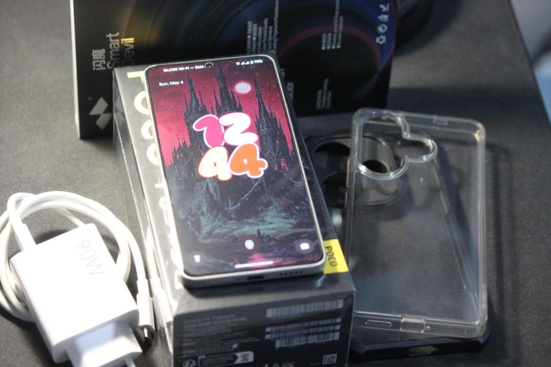 Poco F6 (Category: Xiaomi) located in Cainta. Submitted by karppp (Listing ID 1367277021, Image 1). Description: SALE Poco F6 5G / 8Gb | 256GB Snapdragon 8s Gen 3 No Issues. Good As New. Bootloader unlocked for custom roms/firmware (Can lock if you want) Inclusions: Unit Box, 90w Charger, Case (original, xundd, uflaxe), +1 matte smartdevil tempered glass, Receipt (still has local warranty) Payment method: MAYA/GCASH/BANK Transfer MEETUP - Manila 