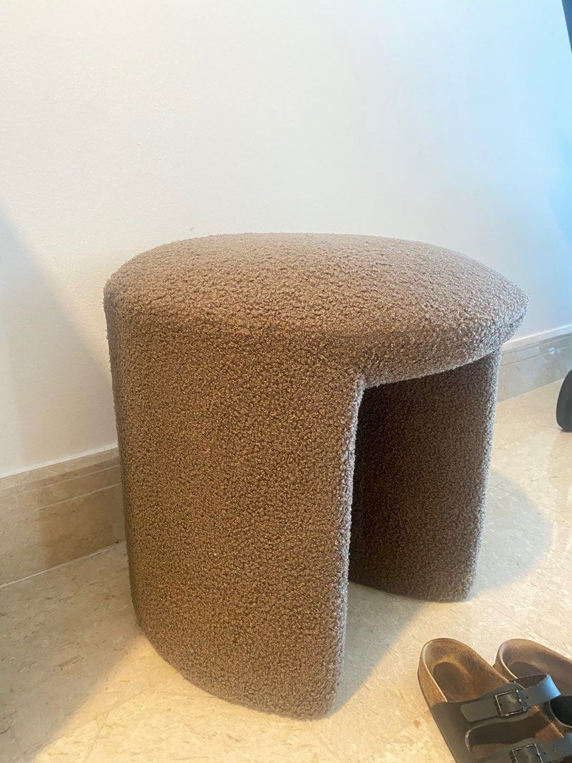 Stool65075283657091112