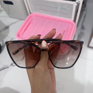 (Kategori: ) berada di . Dikirim oleh hello.pickus (ID iklan 1367162808, Gambar 1). Deskripsi: .