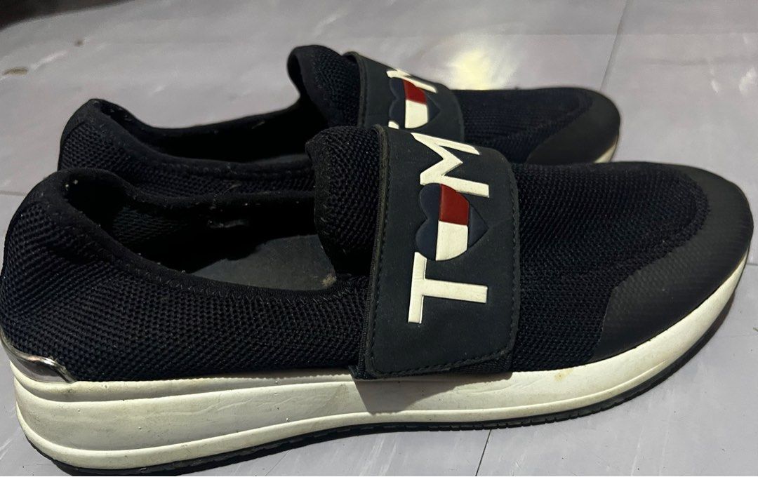 Tommy Hilfiger classic slip on sneakers (Category: Sneakers) located in Manila. Submitted by churocks (Listing ID 1367199706, Image 3). Description: Tommy Hilfiger Size 7 women’s In new used condition Blue with red and white heart design Very comfortable with a lot of support Preppy Slip on .