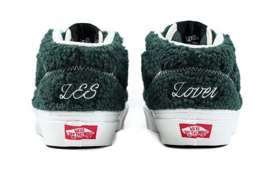 Unisex Vans Sandy Liang x Half Cab (Category: Sneakers) located in San Fernando. Submitted by wardrobe_sync (Listing ID 1367136010, Image 3). Description: Dm for actual pic like new used twice only.