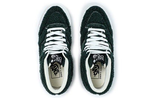 Unisex Vans Sandy Liang x Half Cab (Category: Sneakers) located in San Fernando. Submitted by wardrobe_sync (Listing ID 1367136010, Image 2). Description: Dm for actual pic like new used twice only.