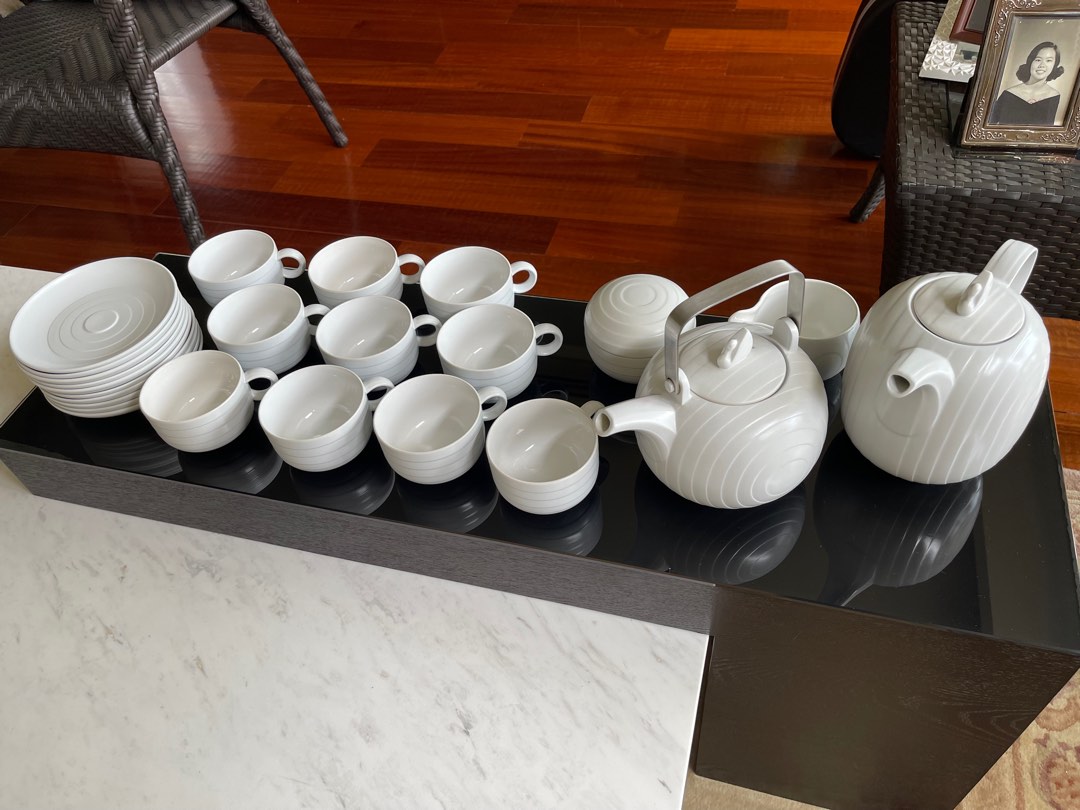 Vintage cottage & tea set by Homes England 1984, 傢俬＆家居, 廚具和餐具, 茶具配件 ...