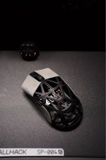 （分類：）位於 。 由 porkchopron 提交（商品編號 1367234473，圖片 1）。簡介： 。