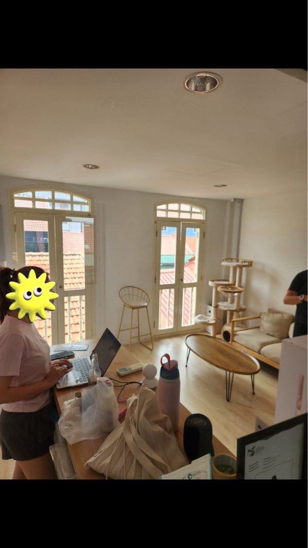 (Category: ) located in . Submitted by user22222222 (Listing ID 1367409763, Image 1). Description: .