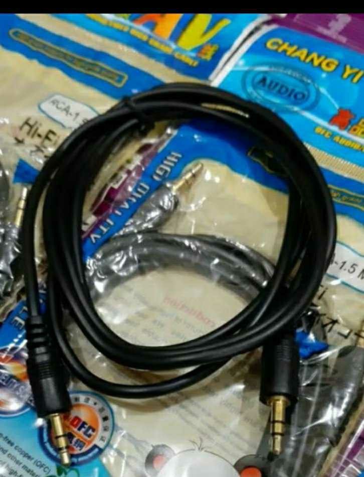 3.5mm aux hole rca aux celphone cable (Category: Portable Audio Accessories) located in Cavite. Submitted by Combiishop (Listing ID 1367320336, Image 3). Description: .