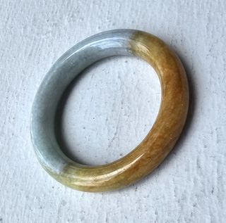 (Category: ) located in . Submitted by jadeite.beauty (Listing ID 1367439097, Image 1). Description: .