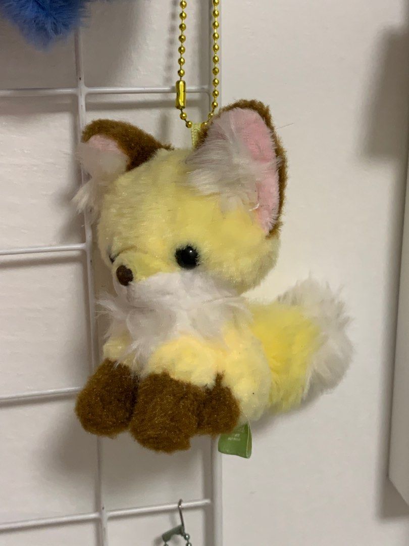 Amuse fox charm keychain plush trinket anik anik (Category: Plushies & Soft Toys) located in Quezon City. Submitted by 0cakes (Listing ID 1367321868, Image 1). Description: needs washing.