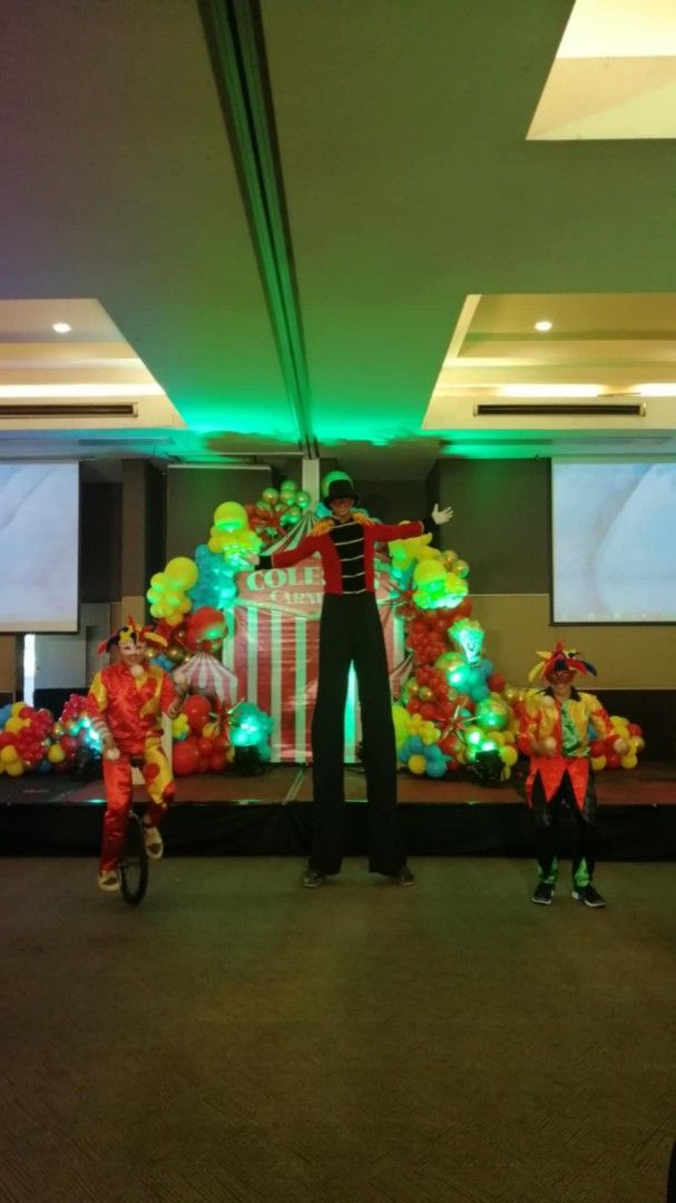 birthday party entertainment acrobats show (Category: Infant Playtime) located in Muntinlupa City. Submitted by partyberks (Listing ID 246448507, Image 2). Description: Acrobatics show with thirty minute 0966.445.4903 Individual Rate A juggler with a stage performance of five minutes, and roaming around unicyclist roaming around human statue for three sets of one hour duty street mime, dancing mimes Stilt walker, welcoming performers for your bab