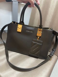 （分類：）位於 。 由 ckk0630 提交（商品編號 1367340214，圖片 1）。簡介： 。
