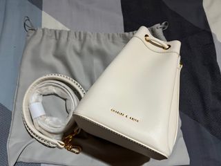 （分類：）位於 。 由 fifiyooooo 提交（商品編號 1367365004，圖片 1）。簡介： 。