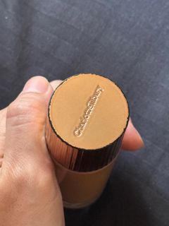 Charlotte Tilbury medium moyen 4.5 flawless filter