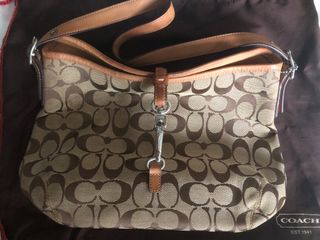 (Category: ) located in . Submitted by anything_sell (Listing ID 1367343242, Image 1). Description: .