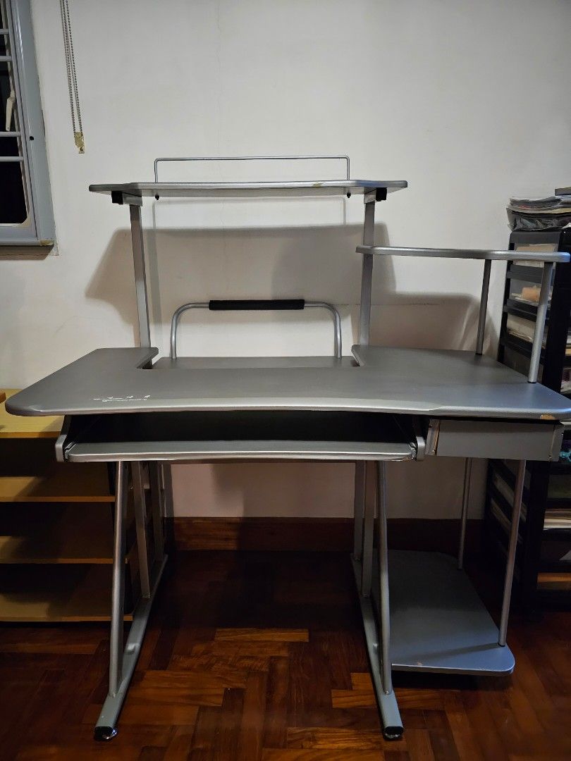 Computer Table with printer and CPU compartment65075289723522110