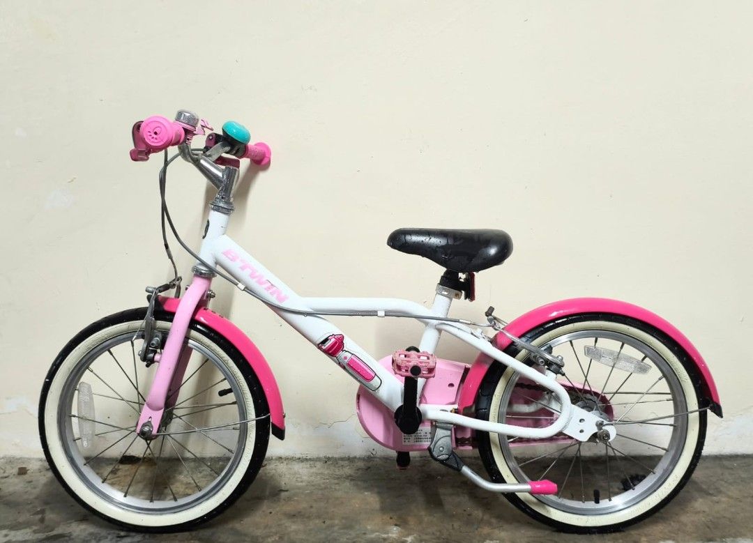 Decathlon Dr Girl bicycle / mountain bike / kids bicycle / kids bike / children bicycle / children bike / 14" bicycle / 16" bike / bike / bicycle (Category: Bicycles) located in Singapore. Submitted by deal.today (Listing ID 1367295000, Image 1). Description: 16" wheel size single speed basket can be added chat for more info 🚚.