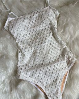 (Category: ) located in . Submitted by laiiineee (Listing ID 1367462557, Image 1). Description: .