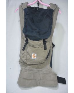 ERGOBABY CARRIER
