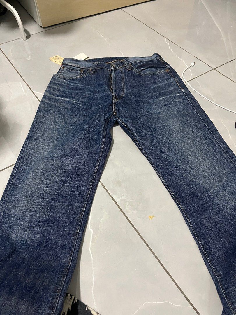 Evisu (Category: Jeans) located in Kuala Lumpur. Submitted by sobsyncs (Listing ID 1367484979, Image 3). Description: Evisu NEW made in Japan Bukan size player nasi kandar hunter (1) Size tag 27. Manual 27 (2) Size tag 26. Manual 26 Offer price. .