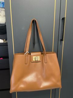 （分類：）位於 。 由 zima333 提交（商品編號 1367397450，圖片 1）。簡介： 。