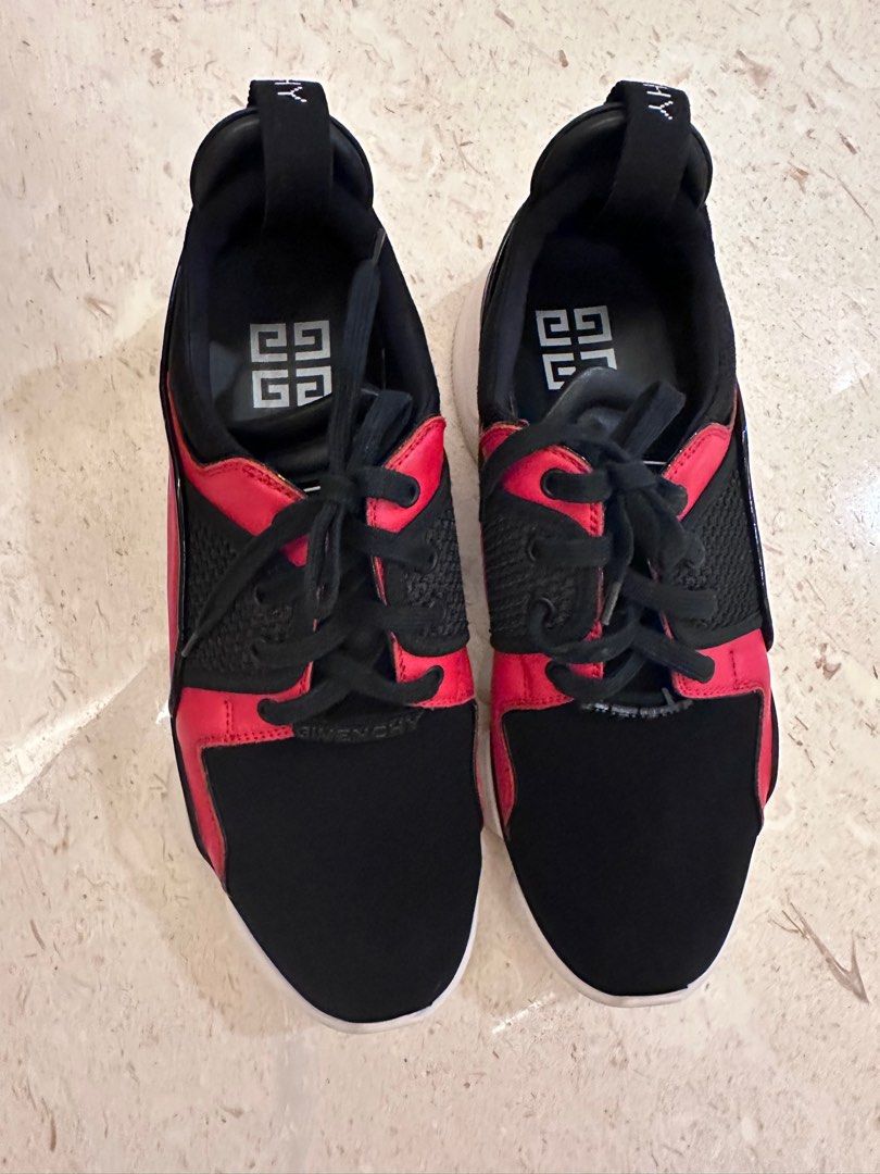 Givenchy (Category: Casual shoes) located in Kuala Lumpur. Submitted by sdtan (Listing ID 1367316558, Image 1). Description: .