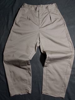 GU khaki trouser