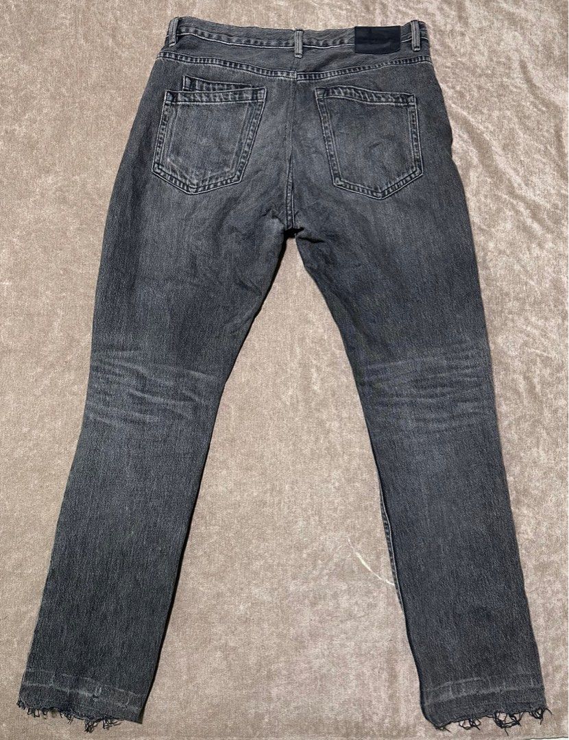Helmut Lang Distressed Raw Hem Jeans (Category: Jeans) located in Bacolod City. Submitted by dannnsoy (Listing ID 1367424389, Image 3). Description: Helmut Lang Distressed Raw Hem •In good condition •Dimension: 33-34” x 42” •Issue: Altered and loose stitch •Price: 1399 only.