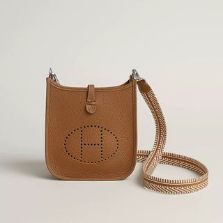 関税込 激レア[HERMES]ミニエヴリン mini Evelyne 16 セージx金 関税込 激レア[HERMES]ミニエヴリン mini Evelyne 16 セージx金