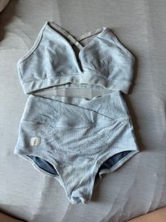 （分類：）位於 。 由 amiyasu.mj 提交（商品編號 1367355088，圖片 1）。簡介： 。