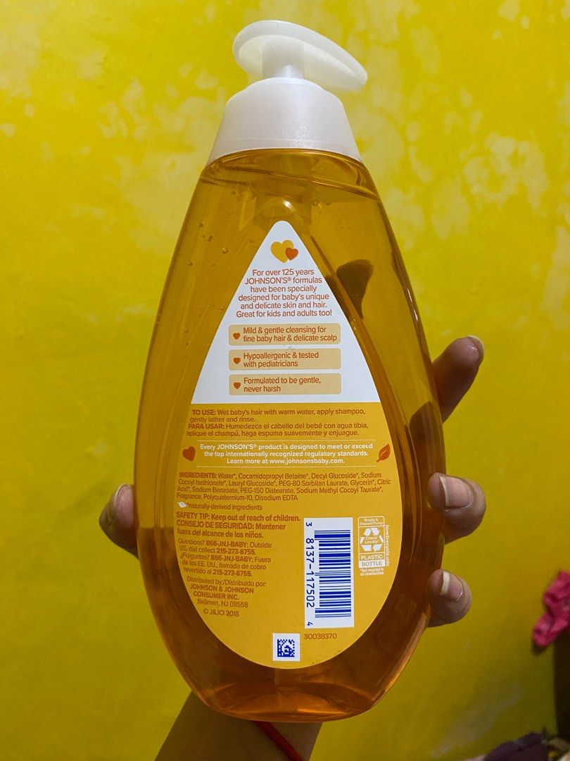 Johnson’s Baby Shampoo 600ML (Category: Baby Toiletries & Grooming) located in Manila. Submitted by janedell22 (Listing ID 1367297036, Image 2). Description: All items are authentic from USA Al onhand pinas (punta sta.ana manila location) Ready t ship lbc cop & Lalamove.