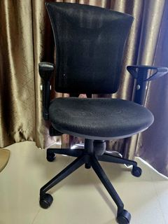 (Category: ) located in . Submitted by maanvi94 (Listing ID 1367388729, Image 1). Description: .