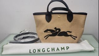 （分類：）位於 。 由 da_luxury_ 提交（商品編號 1367410144，圖片 1）。簡介： 。
