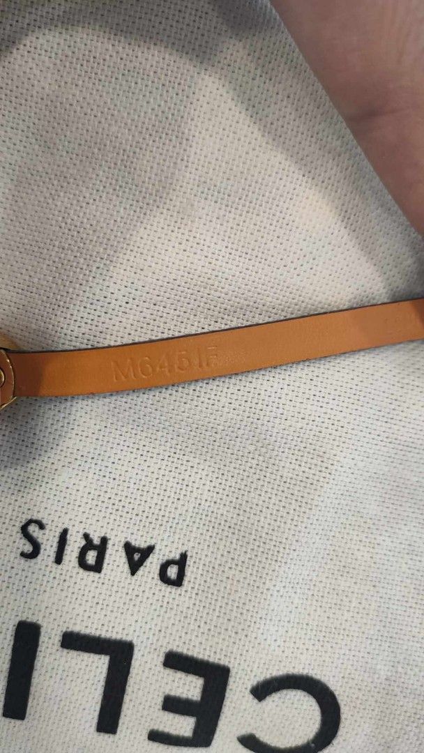 Lv bracelet (Category: Luxury Accessories) located in Davao. Submitted by navil01 (Listing ID 1367422247, Image 2). Description: lv bracelet made in spaid with serial #.