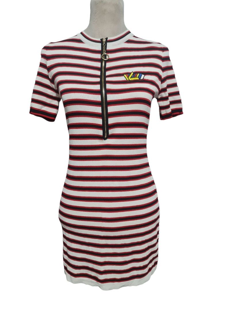 Lv Knitted Mini Dress (Category: Luxury Apparel) located in Angeles City. Submitted by reallygraceful (Listing ID 1367324907, Image 2). Description: Lv Knitted Dress ❤️Good Condtion ❤️No Flaws ❤️Streachable NO LOW-BALLING ❌️.