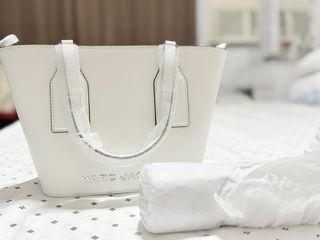 (Category: ) located in . Submitted by lotte02shoppe (Listing ID 1367443173, Image 1). Description: .