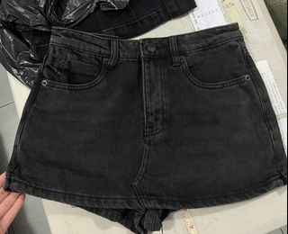 (Category: ) located in . Submitted by channel_ (Listing ID 1367394936, Image 1). Description: .