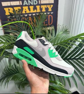 (Category: ) located in . Submitted by footprint_kicks (Listing ID 1365627207, Image 1). Description: .