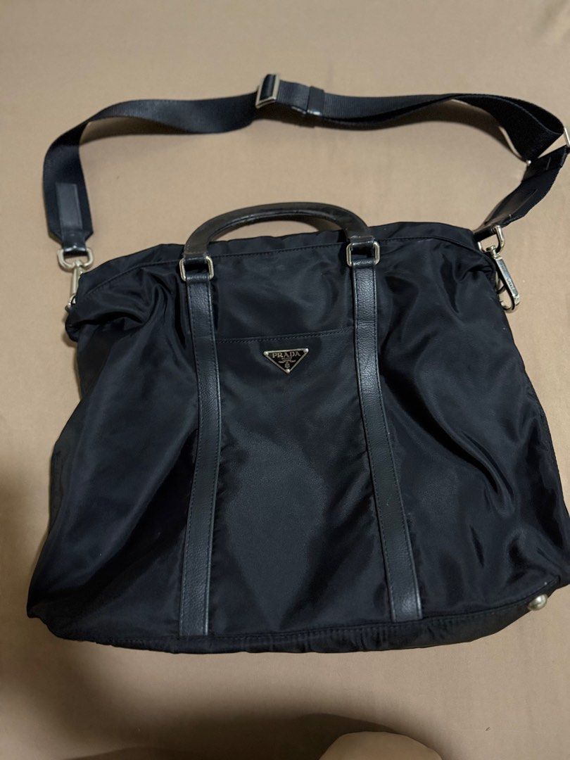 PRADA Black Tessuto Satchel (Authentic Preloved) (Category: Shoulder Bags) located in Quezon City. Submitted by jerupreloveditems (Listing ID 1367316478, Image 1). Description: .