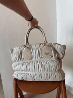 (Kategori: ) berada di . Dikirim oleh shwon (ID iklan 1367312740, Gambar 1). Deskripsi: .